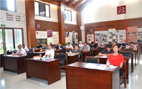 創(chuàng)新培訓形式，學習三個精神，提升基層戰(zhàn)斗力