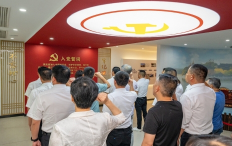 四敢爭先拼搏奮斗再出發(fā)！